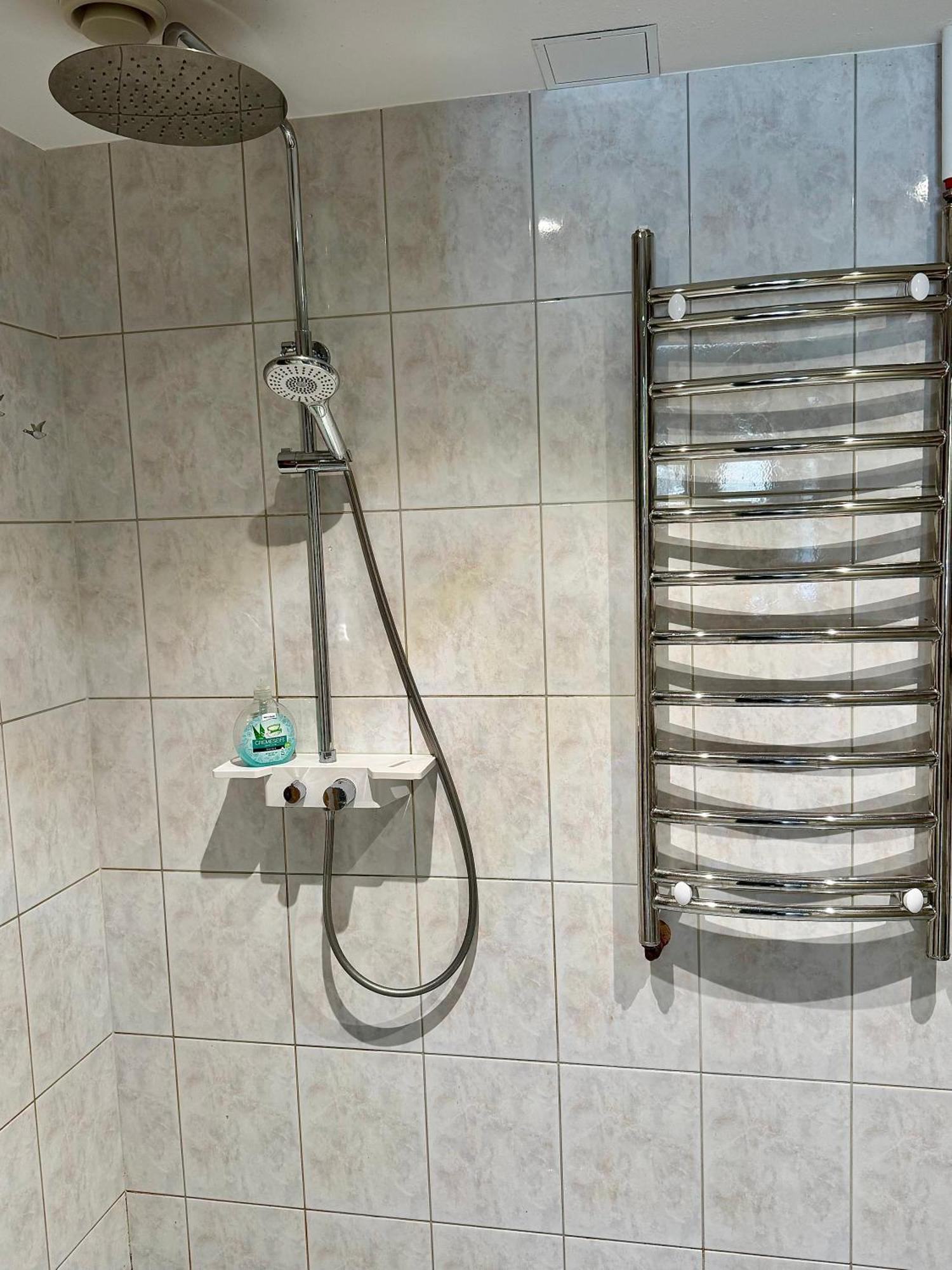 Kohtu Apartment Unique Kuressaare Kültér fotó